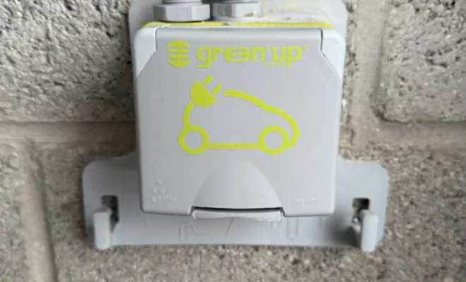 Installation prise renforcée pour charge voiture électrique, Amiens, SEB'ELEC